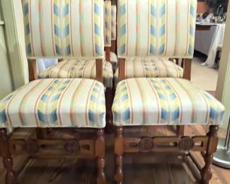 SET OF 6 DINING ROOM CHAIRS
