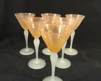 Set Stevens & Williams Stemware
