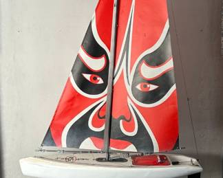 Model Explorer Sailboat With Stand