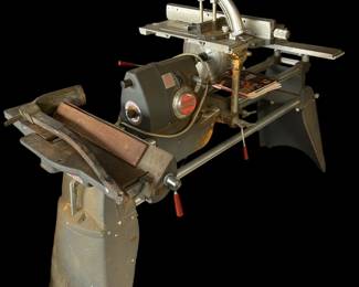 Shopsmith Mark V, A Multipurpose Woodworking Machine