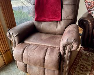 Leather Heat & Massage Lift Chair