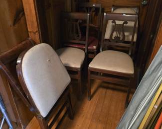 $5 set of 5 wooden folding chairs