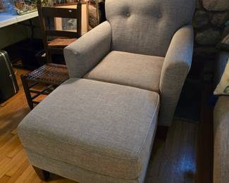 $5 Side Chair with Ottoman