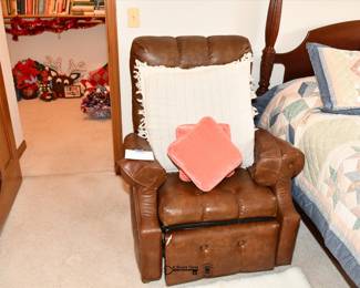 0086Some Highlights Geneva Estate Sale