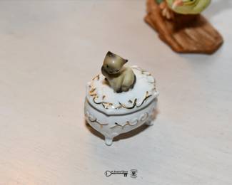 0091Some Highlights Geneva Estate Sale