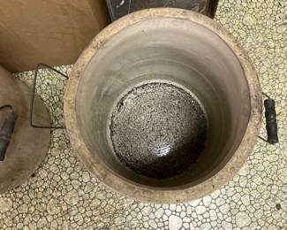 6 gallon red wing crock with handle