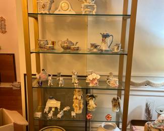 Mid century shelf unit and contents