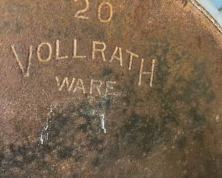 20  quart Vollrath ware cast iron and enamel soup pot