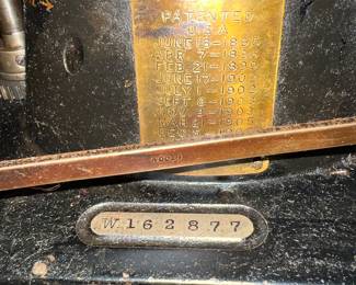 Singer Sewing Machine 71-34 For Sale Buttonhole maker