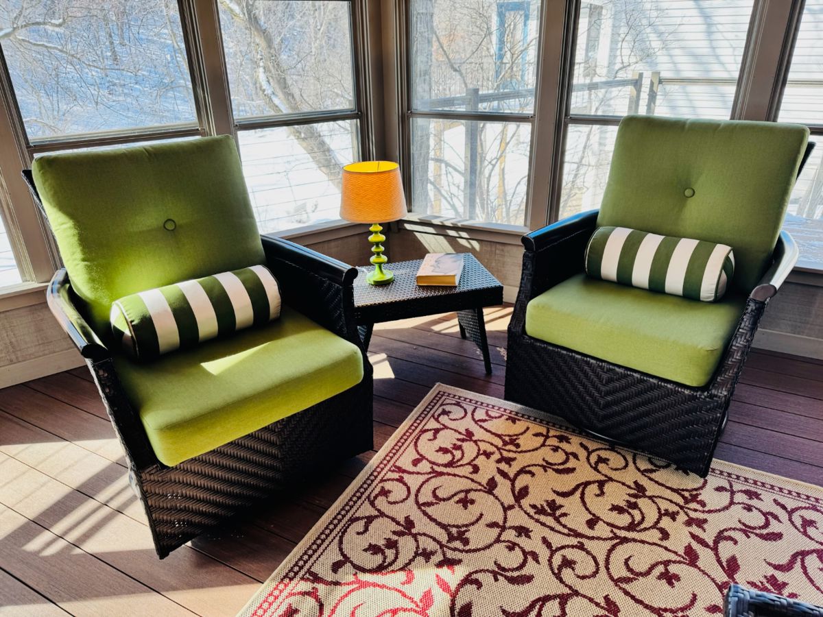 Like New Member’s Mark ‘Carnaby’ 4pc seating set.  This set includes sofa, two swivel rocking chairs, coffee table, cushions and pillows.  The small side table, lamp and outdoor rug will be sold separately 