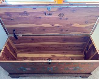 Vintage Lane cedar chest with original key