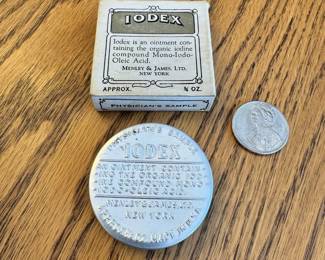 Selection of antique and vintage Dental and Apothecary items, including a vintage “Caulk Injectogun” by the L.D. Caulk Co.