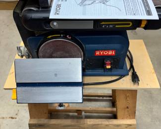 Ryobi Belt/Disc Sander with rolling wood stand