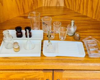 Selection of antique and vintage Dental and Apothecary items, including a vintage “Caulk Injectogun” by the L.D. Caulk Co.