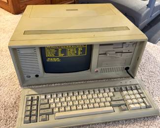 (The First) c.a. 1984 IBM portable computer, labeled “The Luggable”, in working condition!