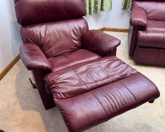 FlexSteel leather recliner
