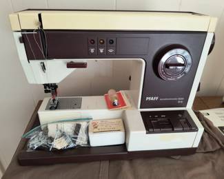 Pfaff Sewing Machine