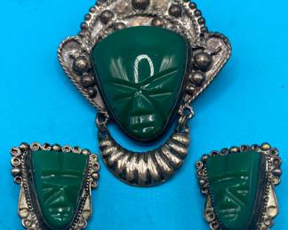 Lots of Jewelry