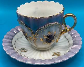 Cup & Saucer Collection