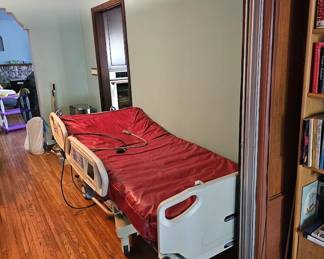 Electronic Hospital Bed 