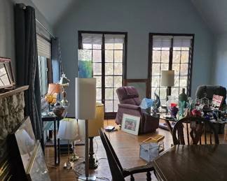 Lamps, vintage & miscellaneous items
