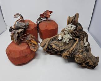130 HandMadeWoodPumpkinsBurlKnotWoodWithCoral