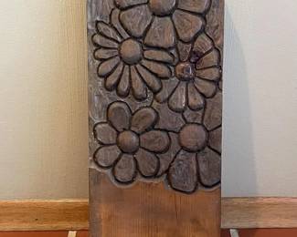 91 GroovyCarvedFlowerHangingShelf