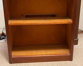 114 CustomMahoganyFreestandingShelfUnit