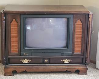 25 MitsubishiConsoleTVInCabinetProject