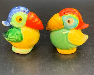 Vintage Toucan salt & pepper shaker set