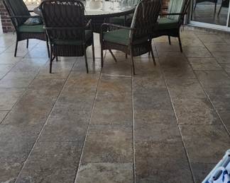 Brown Rattan & Wicker Resin Round Patio Dining Room Set 