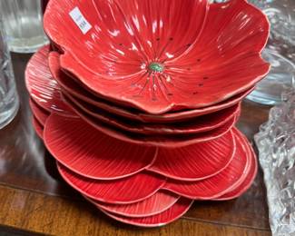 Set Floral Plates and Bowls