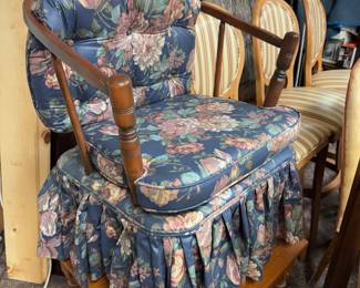 Vintage Chair w/ Cushions