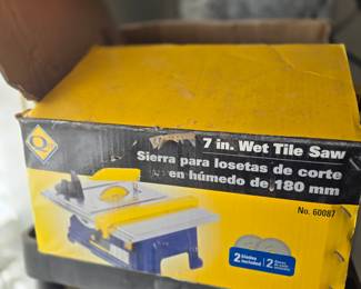 7" wet tile saw