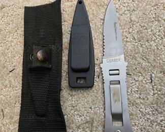 Gerber Blackie Collins design knife w/ sheath & belt holder