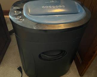Paper shredder