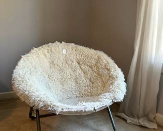 R54 - $25. Folding Cozy Chair for kids room. 