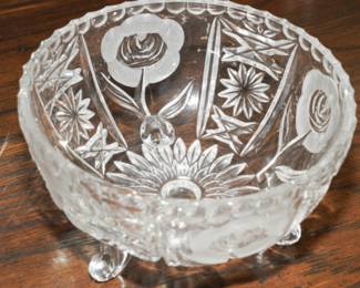 Vintage crystal bowl