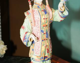 Porcelain geisha