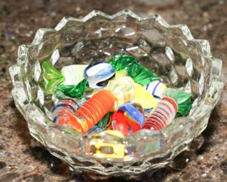 Crystal candy bowl with Murano candies