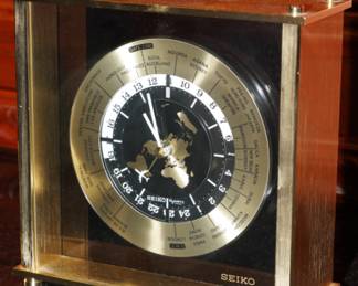 Seiko World Time desk clock