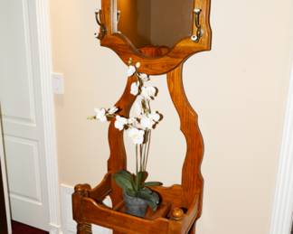 Vintage hall tree