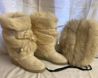 Pajar Real Fur Boots And Hood