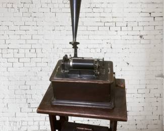 1816 Antique Edison Phonograph