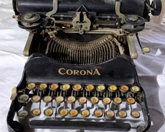 Corona 3 Folding 1913 Portable Typewriter