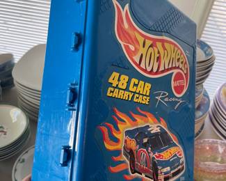 collectible hot wheels case 