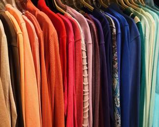 Women's Clothing | Medium - XL