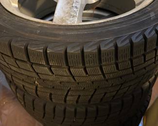 4 snow tires 
