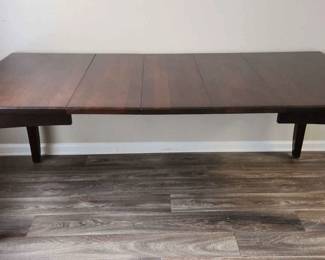 Adjustable Dining Room Table