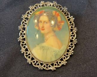 Vintage Printed Womans Portrait Brooch